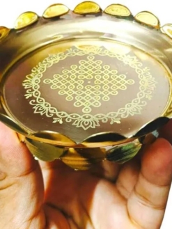 kolam brass lotus stand